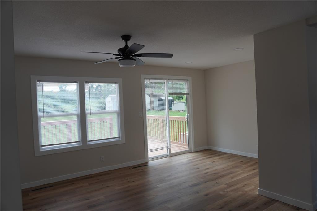 2412 Queen Ridge Drive Independence, MO 64055 - Photo 2 of 19