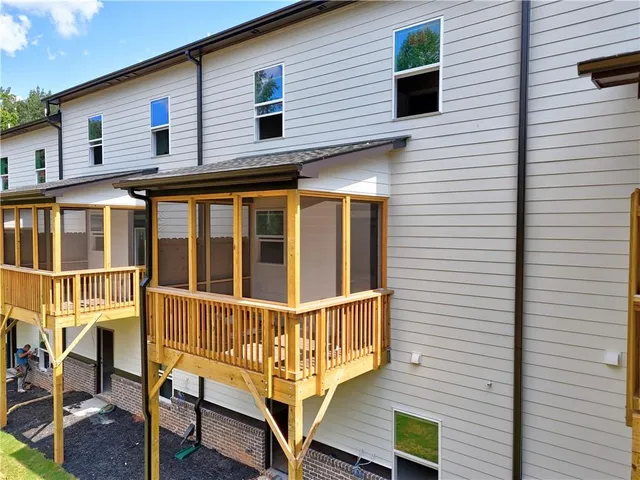 $419,950 | 5709 Urban Vlg Way, Unit 29, Tucker, GA 30084