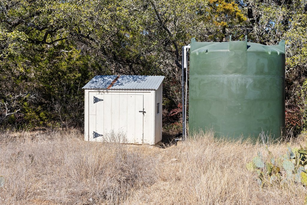 10904 Rawhide Trail Austin, TX 78736 - Photo 17 of 37