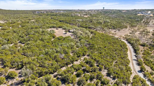 $1,800,000 | 10904 Rawhide Trail, Austin, TX 78736