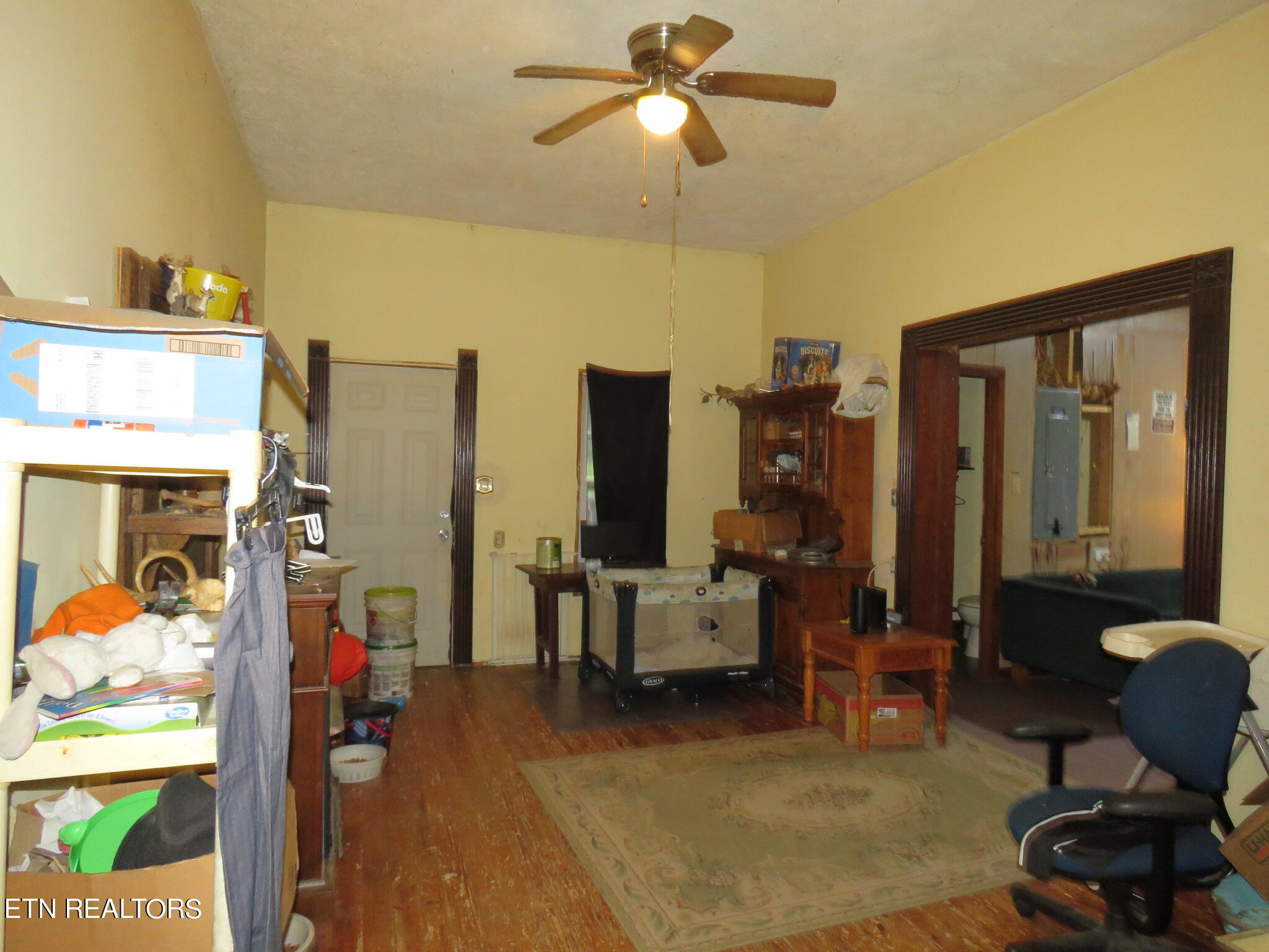 127 Manor Road Kingston, TN 37763 - Photo 24 of 28 IMG_0022