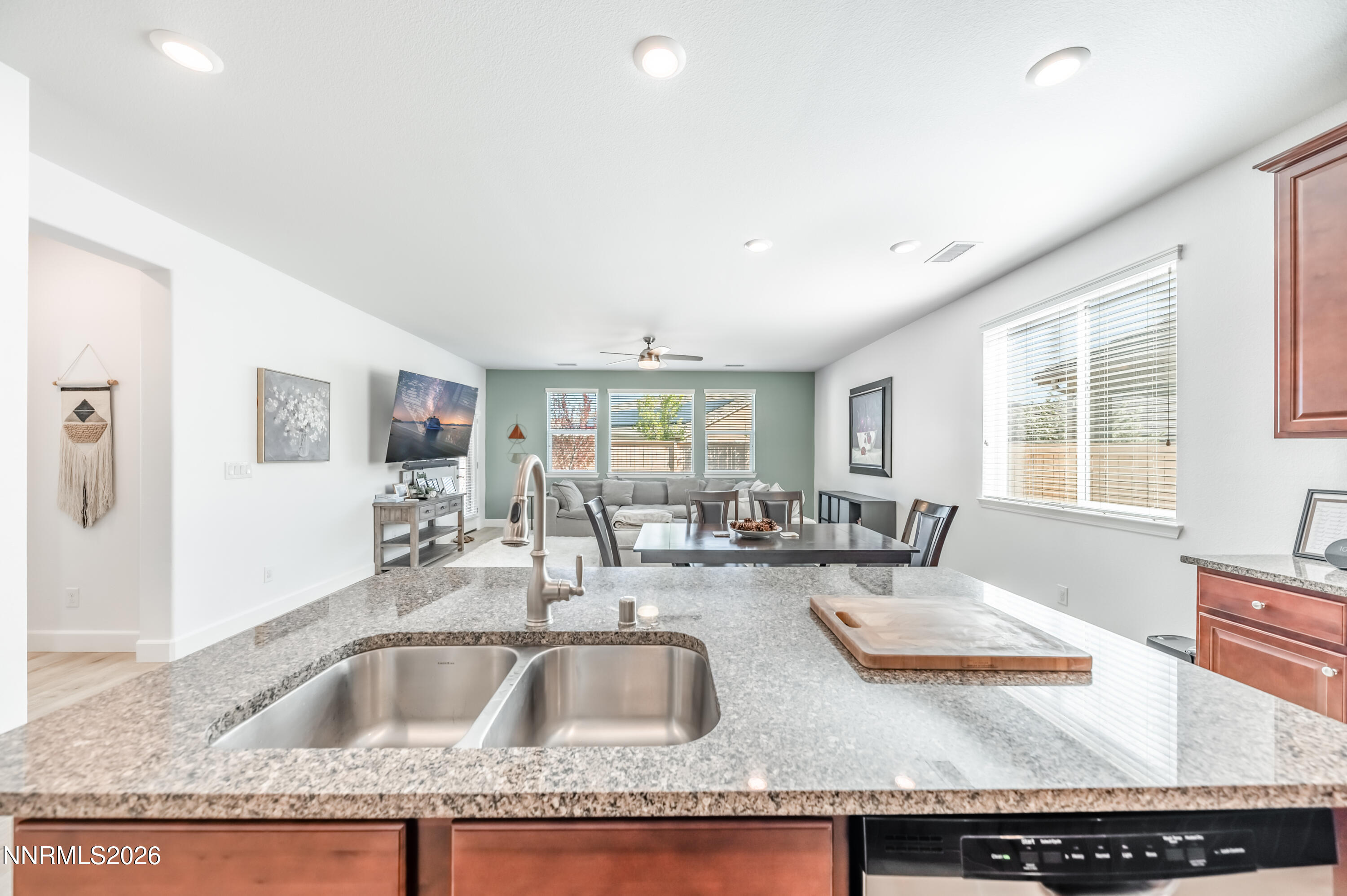 1835 Palacia Pointe Drive Reno, NV 89521 - Photo 7 of 30 P-1011