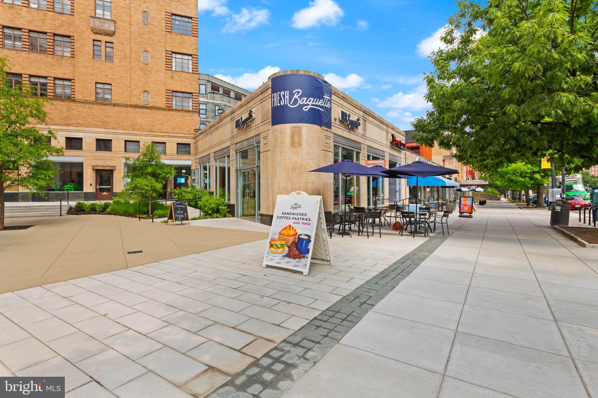 3446 Connecticut Avenue Northwest, Unit 401 Washington, DC 20008 - Photo 27 of 35 a park with lots of trees and buildings in the background