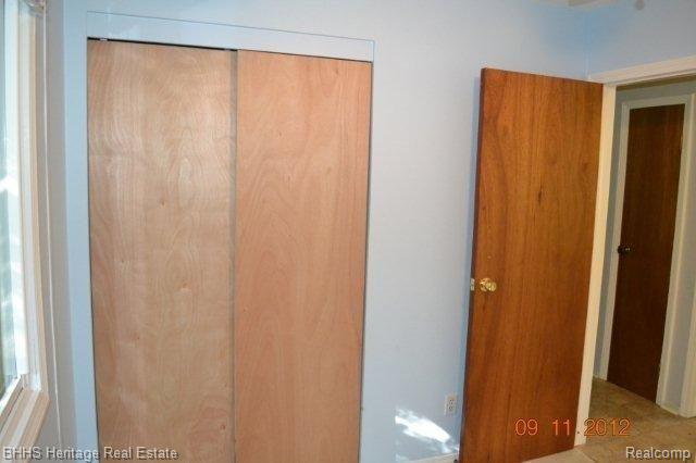 4660 Wylie Road Dexter, MI 48130 - Photo 17 of 25 Bedroom 3