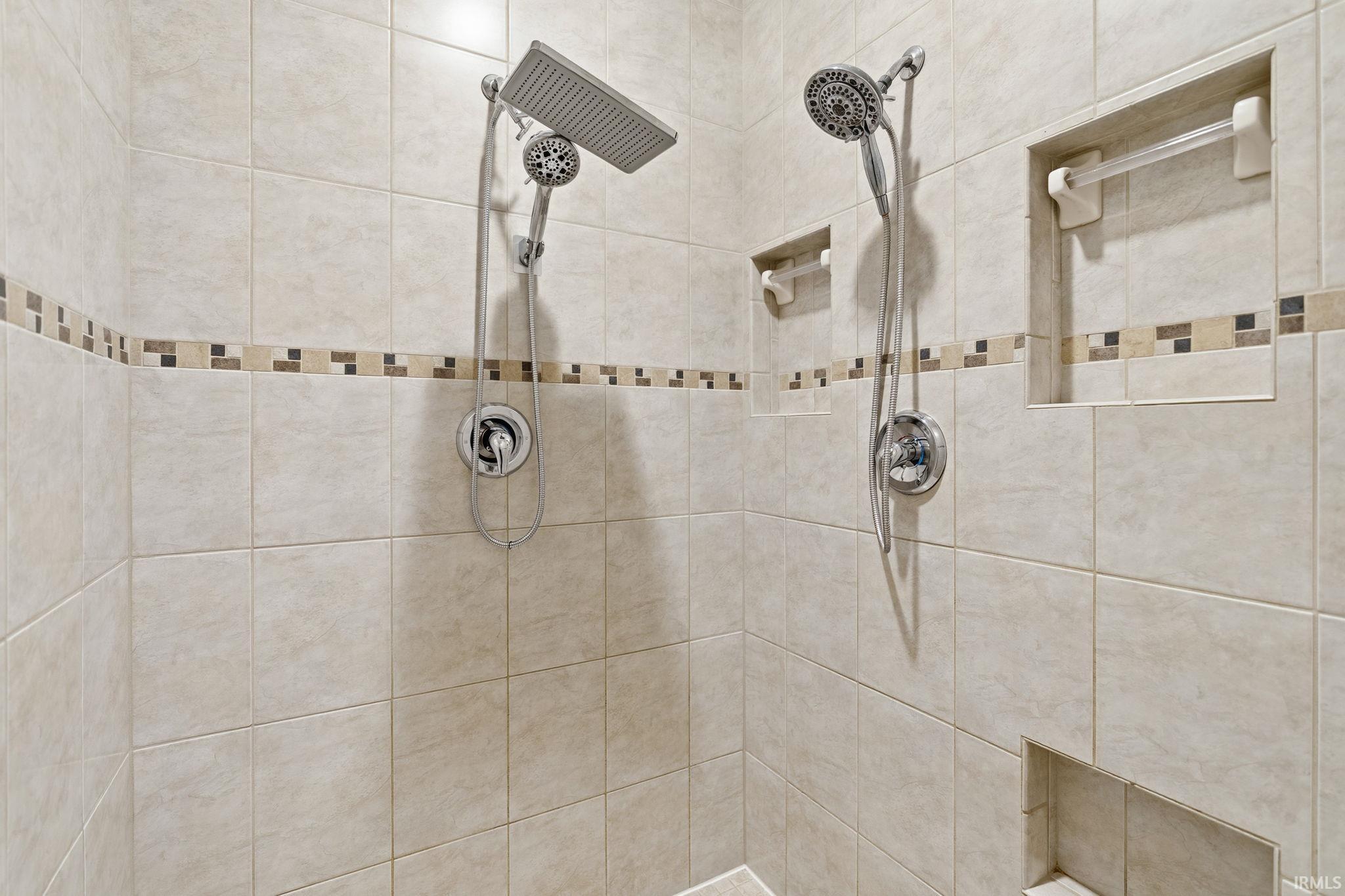 4802 Crawford Road Fort Wayne, IN 46845 - Photo 19 of 36