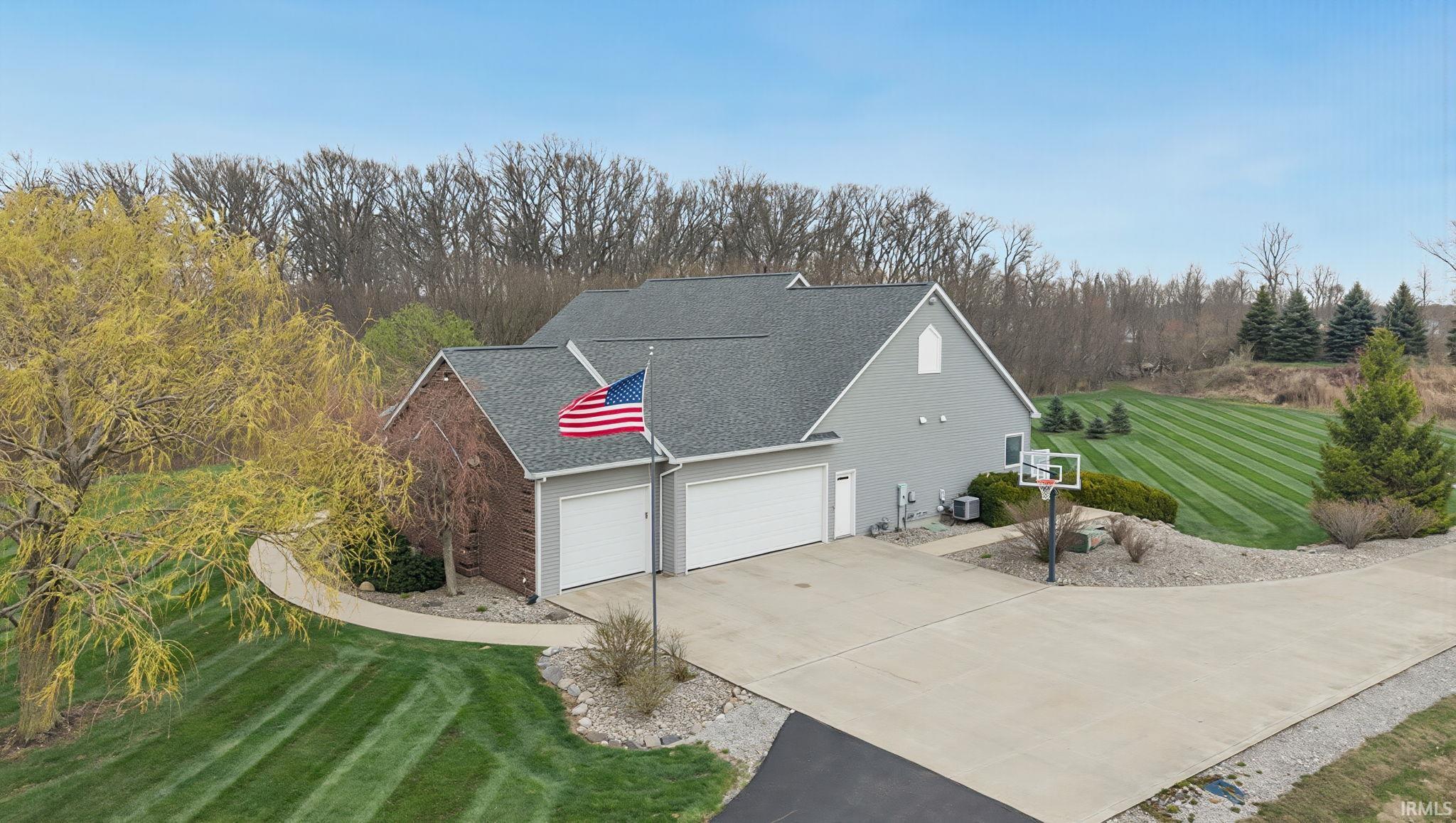 4802 Crawford Road Fort Wayne, IN 46845 - Photo 6 of 36