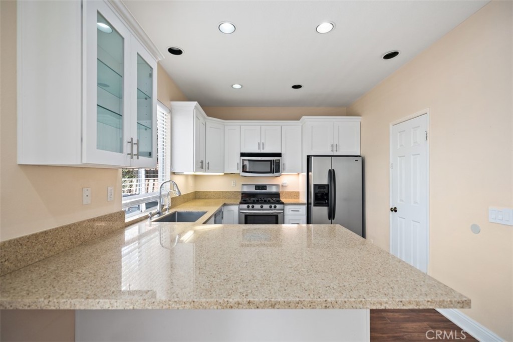 9 Acorn Ridge Rancho Santa Margarita, CA 92688 - Photo 17 of 39 Here is a look of your own breakfast bar area