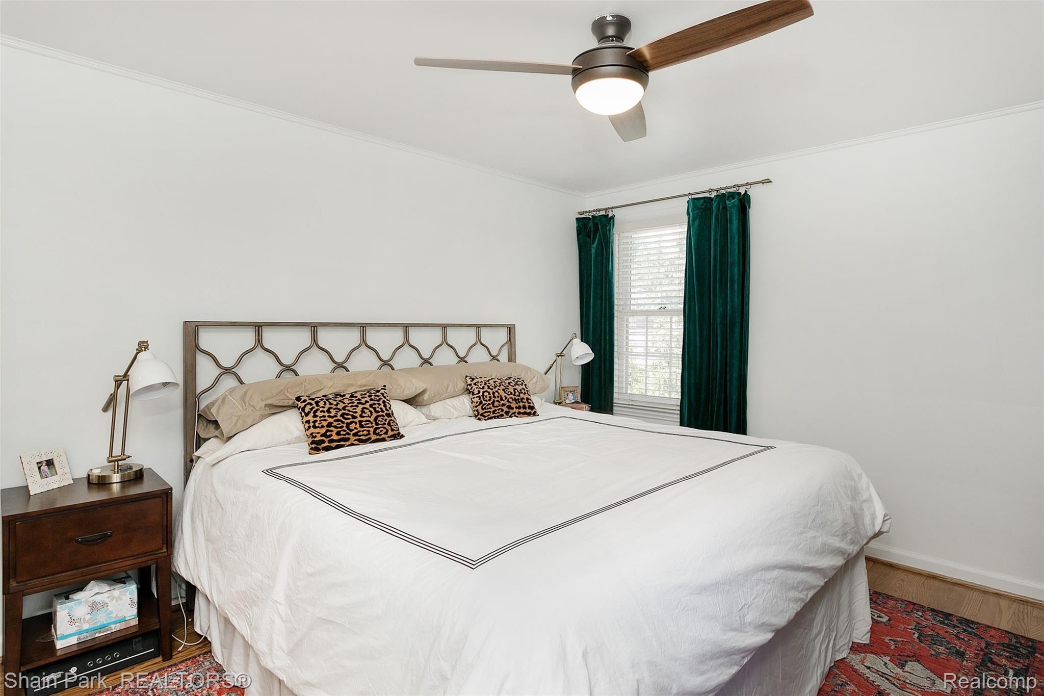 436 Lothrop Road Grosse Pointe, MI 48236 - Photo 20 of 35 Lothrop-20.jpg