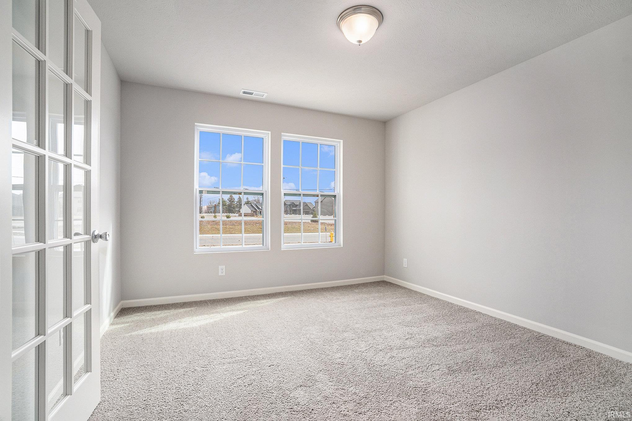 8213 Catberry Trail Fort Wayne, IN 46804 - Photo 11 of 26