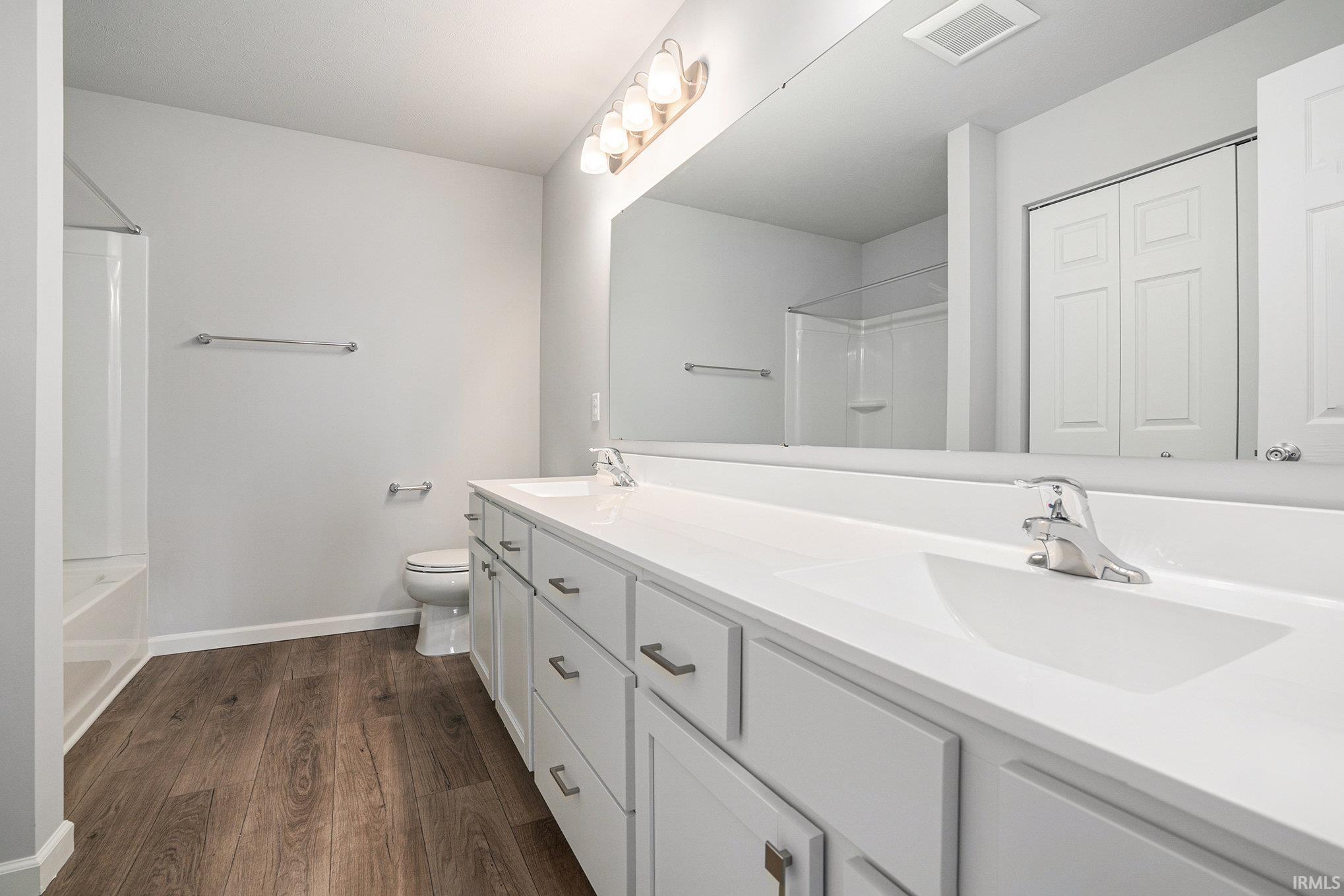 8213 Catberry Trail Fort Wayne, IN 46804 - Photo 2 of 26