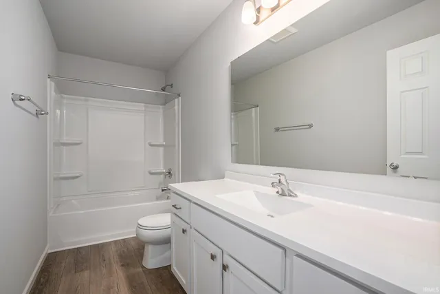 $399,900 | 8213 Catberry Trail, Fort Wayne, IN 46804