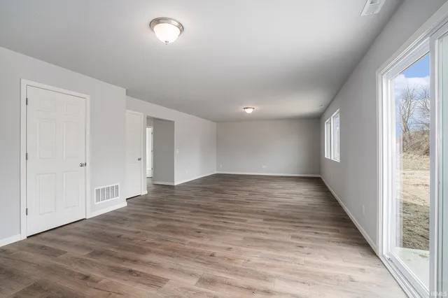 $399,900 | 8213 Catberry Trail, Fort Wayne, IN 46804