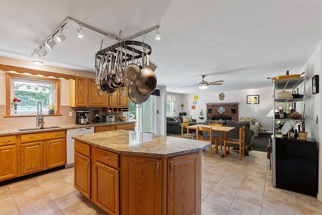 40 Eagle Road Winchendon, MA 01475 - Photo 7 of 42 Gallery Image 7