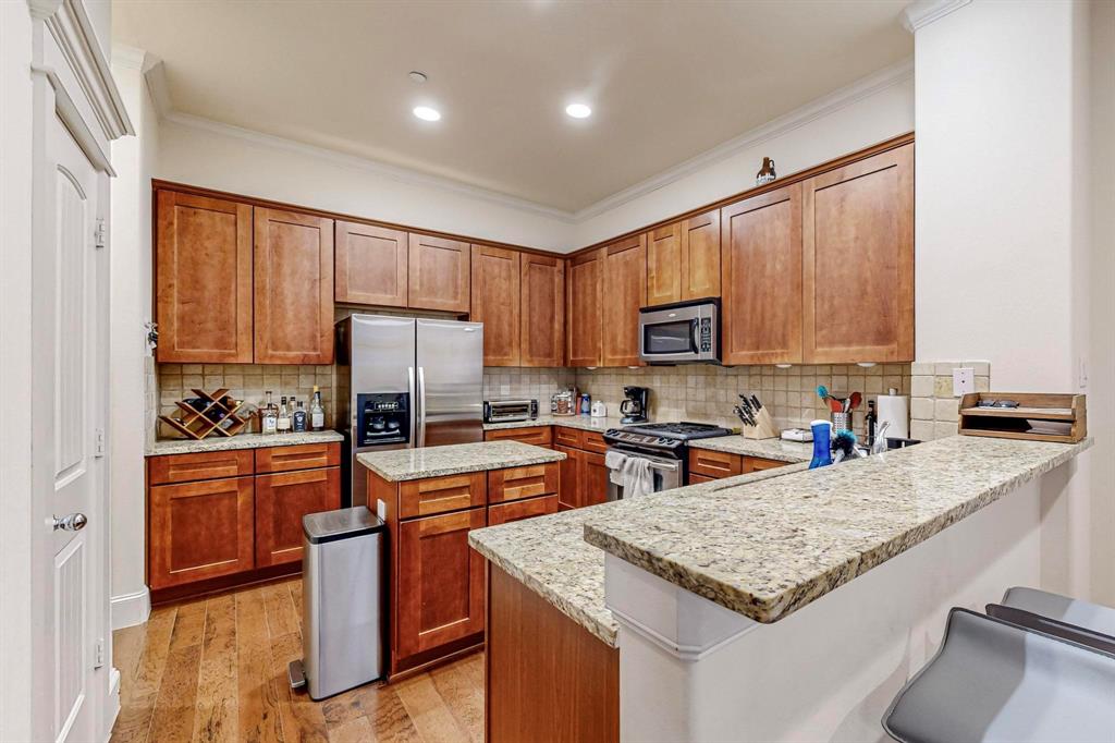 1600 Abrams Road, Unit 39 Dallas, TX 75214 - Photo 11 of 37