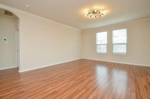 $2,500 | 3119 Balch Springs Lane, Katy, TX 77449