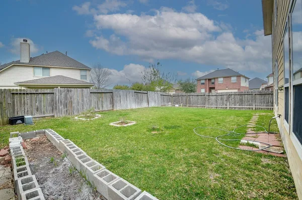 $2,500 | 3119 Balch Springs Lane, Katy, TX 77449