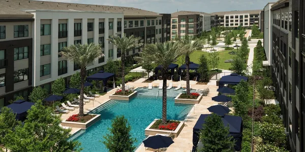 $1,325 | 7100 Old Katy Road, Unit 5210, Houston, TX 77055