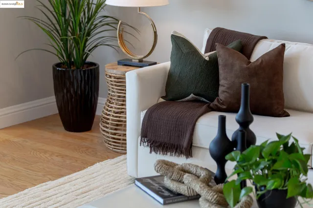 $1,495,000 | 64 Schooner Hill, Oakland, CA 94618