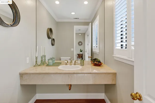 $1,495,000 | 64 Schooner Hill, Oakland, CA 94618