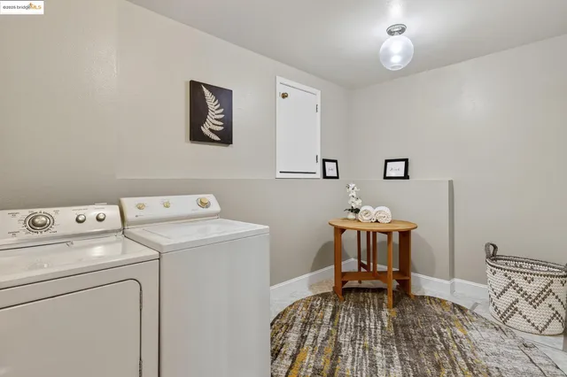 $1,495,000 | 64 Schooner Hill, Oakland, CA 94618