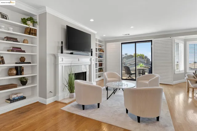 $1,495,000 | 64 Schooner Hill, Oakland, CA 94618