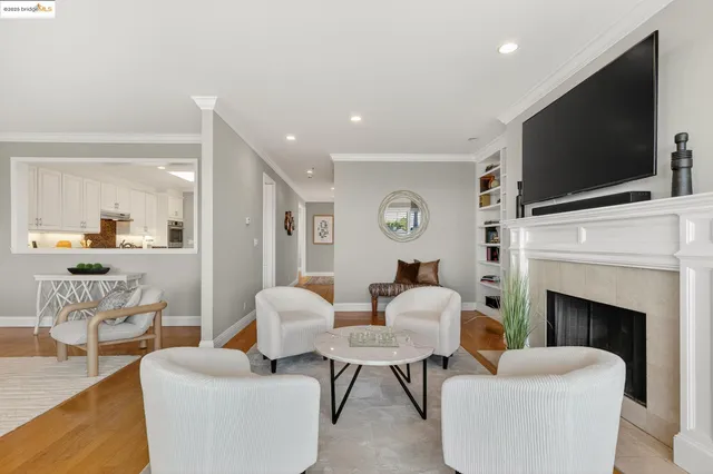 $1,495,000 | 64 Schooner Hill, Oakland, CA 94618