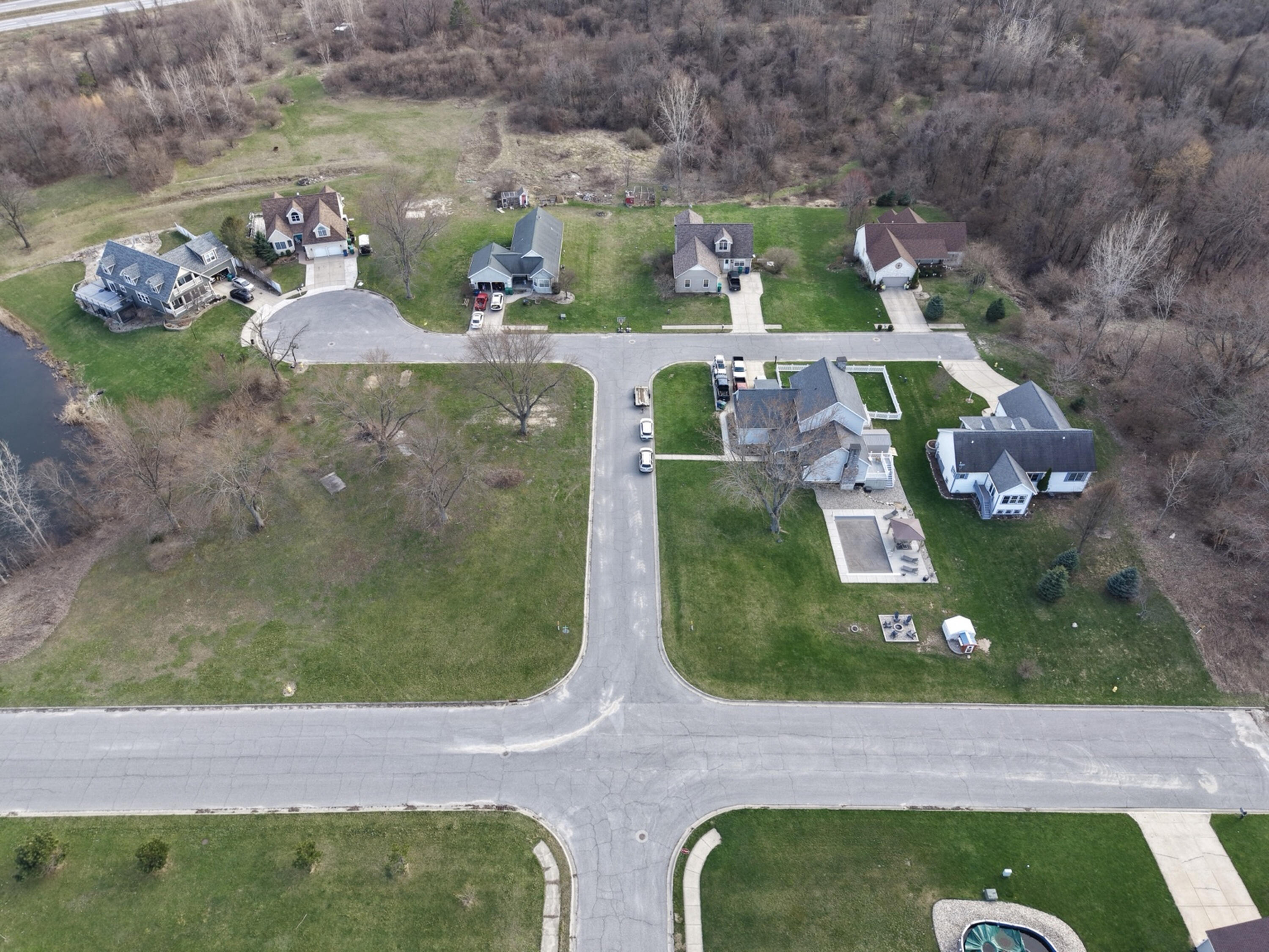 0 West Rue Du Lac Court La Porte, IN 46350 - Photo 3 of 5 3000x2250