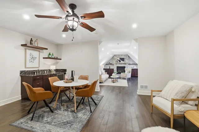 $1,370,000 | 5425 Niagara Lane, Plymouth, MN 55446