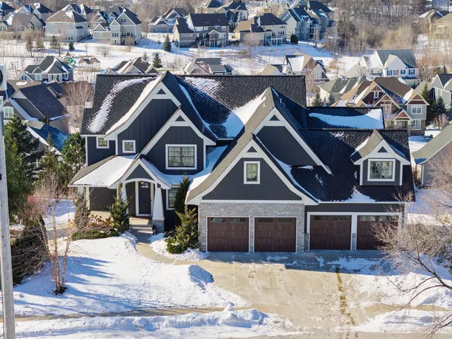 $1,370,000 | 5425 Niagara Lane, Plymouth, MN 55446