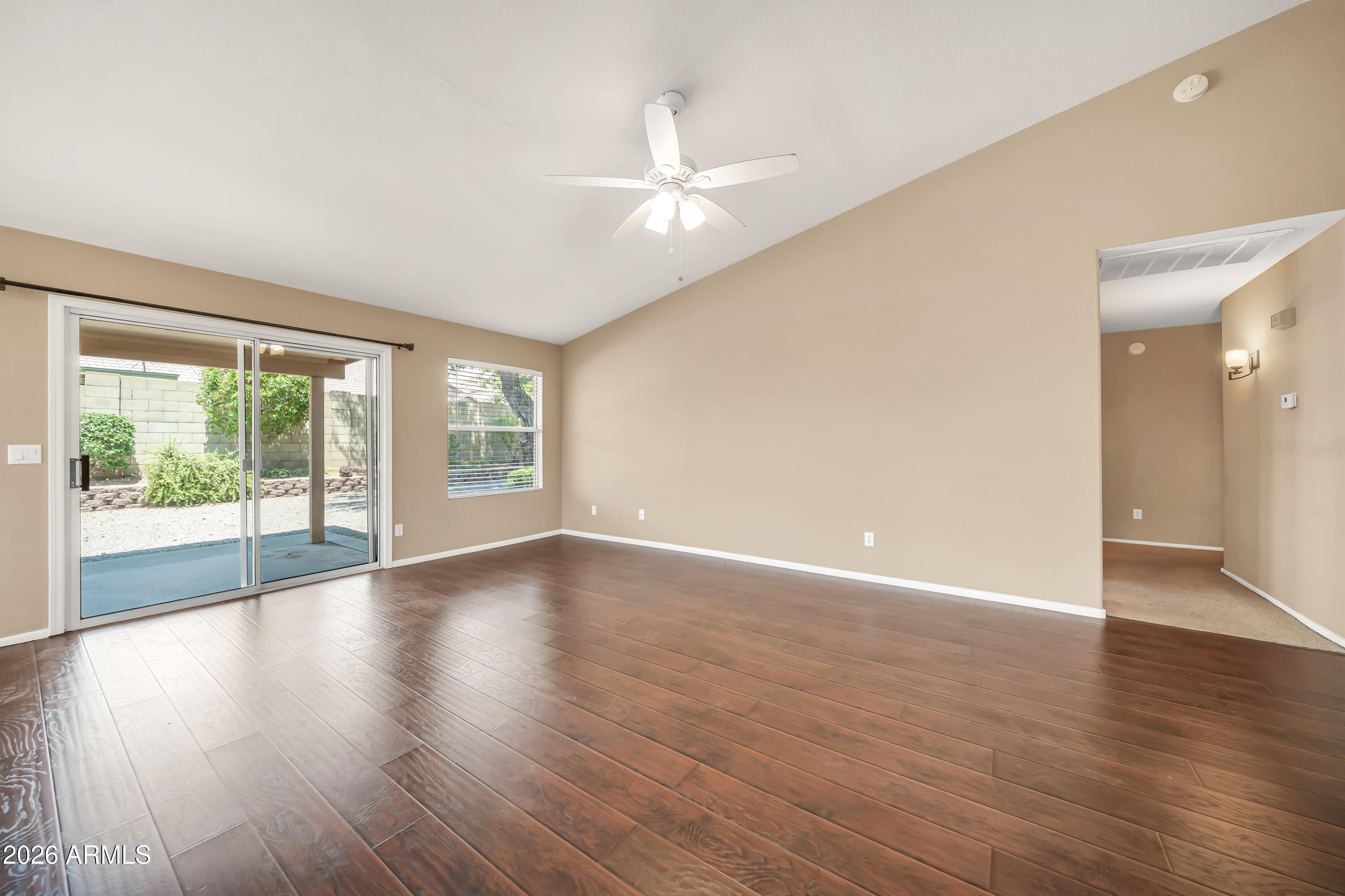 4502 East St John Road Phoenix, AZ 85032 - Photo 12 of 45 4502 E St John Rd-11