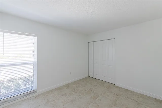 $1,750 | 835 18th Street, Unit 403, Vero Beach, FL 32960