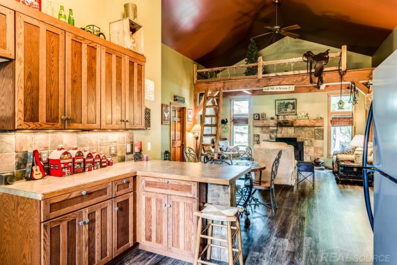 6743 Babcock Road Lexington, MI 48450 - Photo 10 of 24 Gallery Image 10