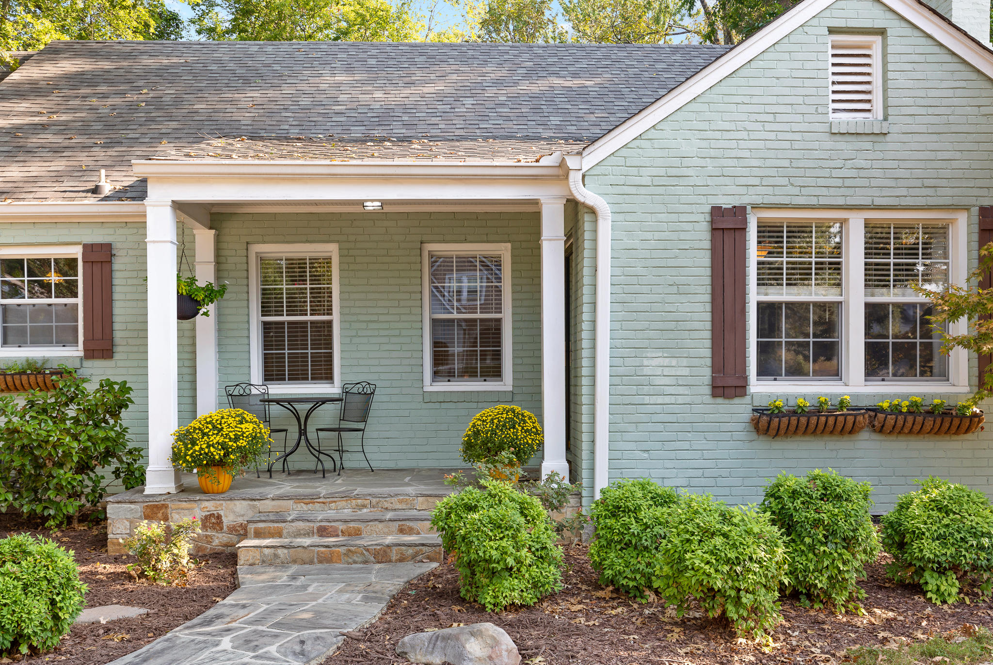 205 Bass Road Chattanooga, TN 37421 - Photo 4 of 32 All brick