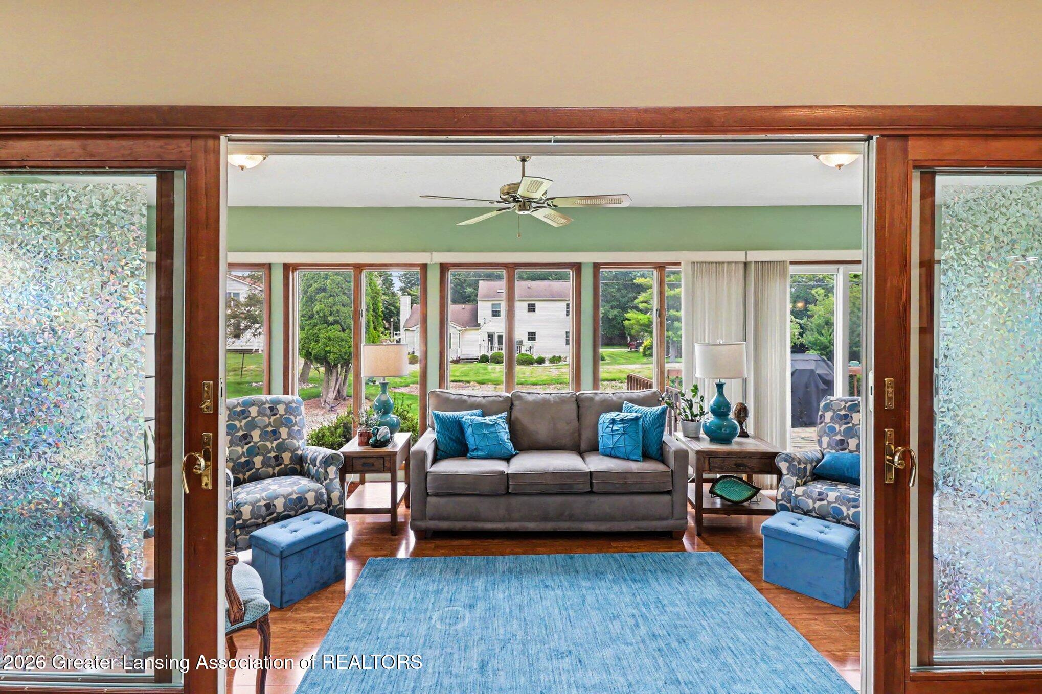 1404 Riley Ridge Drive Lansing, MI 48917 - Photo 6 of 29 016_file_4310