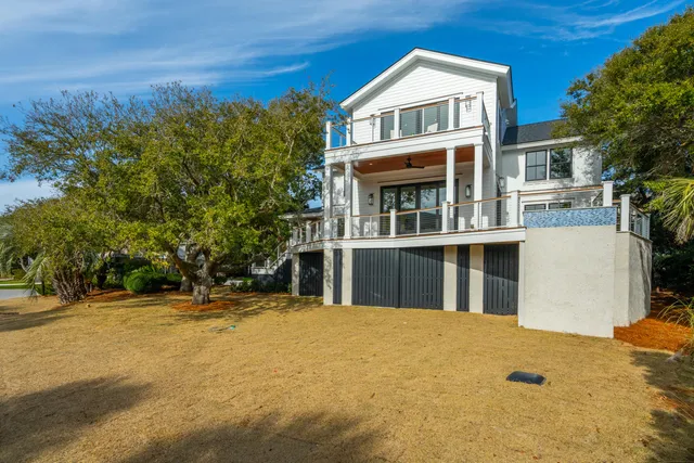 $4,600,000 | 13 56th Avenue, Isle of Palms, SC 29451