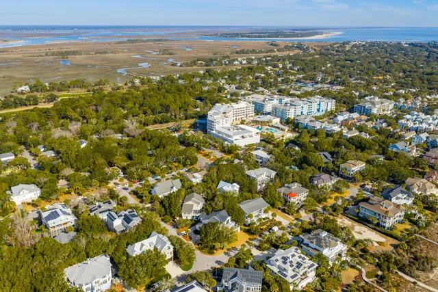 $4,600,000 | 13 56th Avenue, Isle of Palms, SC 29451