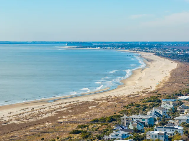 $4,600,000 | 13 56th Avenue, Isle of Palms, SC 29451