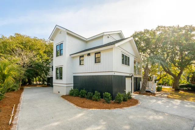 $4,600,000 | 13 56th Avenue, Isle of Palms, SC 29451