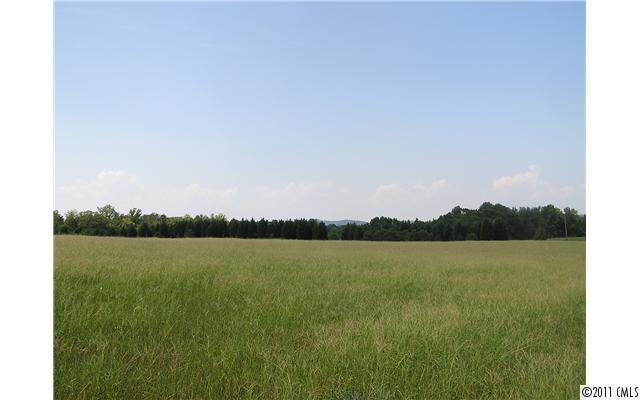 1400 Warren Road Clover, SC 29710 - Photo 2 of 16 Gallery Image 2