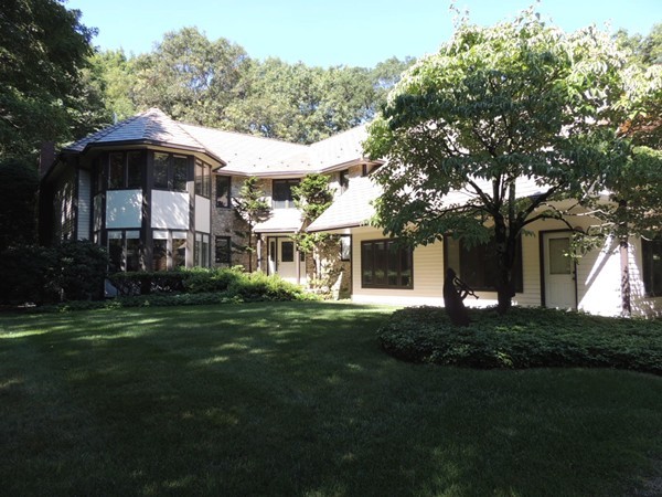 77 Hampton Road Sharon, MA 02067 - Photo 1 of 8