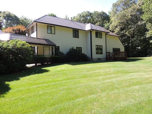 77 Hampton Road Sharon, MA 02067 - Photo 3 of 8