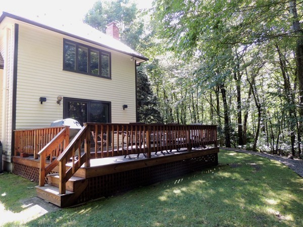 77 Hampton Road Sharon, MA 02067 - Photo 7 of 8