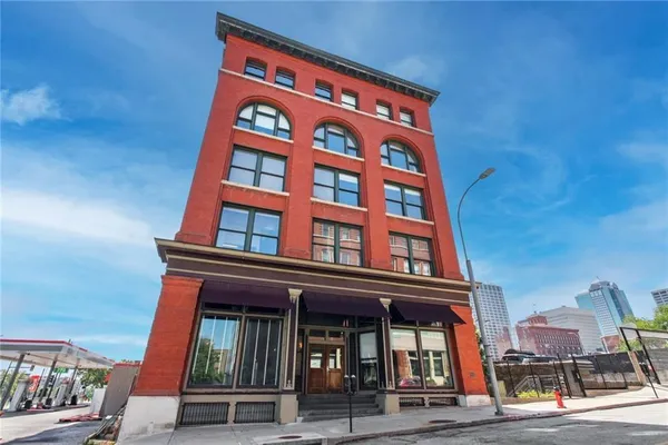 $339,000 | 609 Central Street, Unit 1104, Kansas City, MO 64105