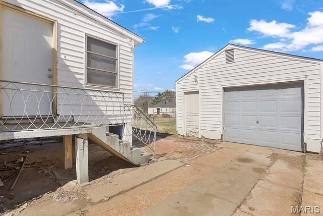 8143 Airport Road St. Louis, MO 63134 - Photo 5 of 17
