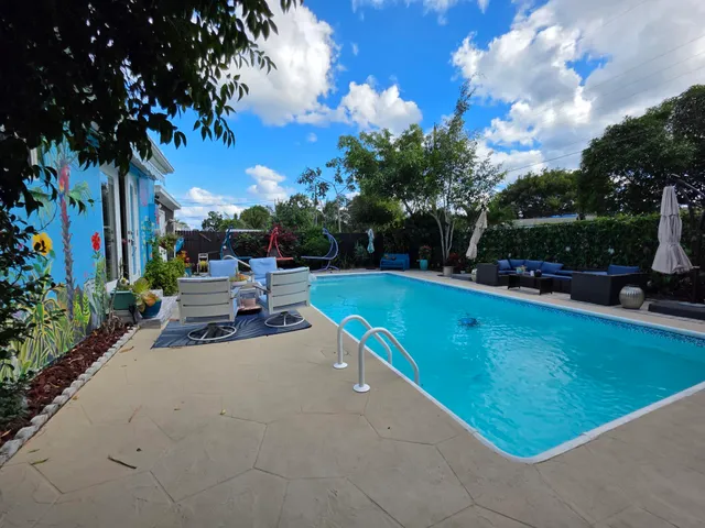 $3,200 | 1519 14th Avenue North, Lake Worth Beach, FL 33460