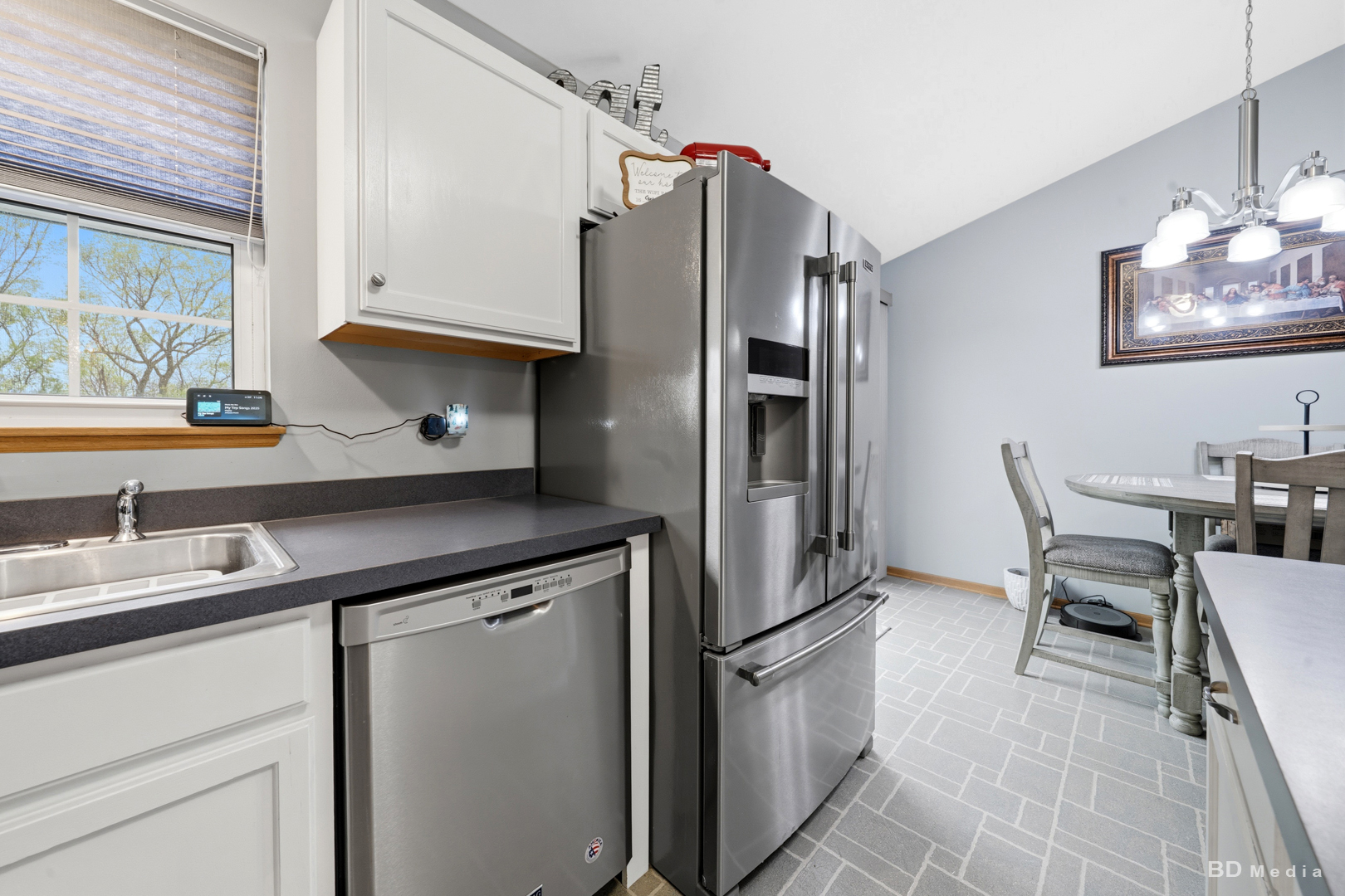 25606 Jonquil Lane Monee, IL 60449 - Photo 11 of 38 a kitchen with stainless steel appliances a refrigerator sink and cabinets