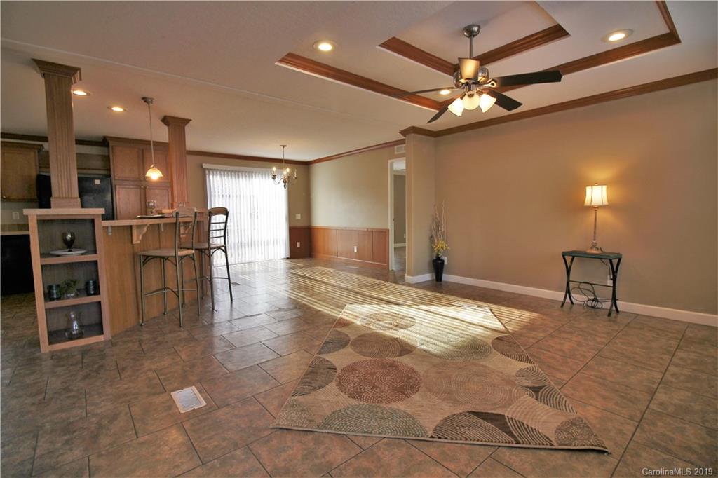 1186 Stateline Road Clover, SC 29710 - Photo 6 of 18 Gallery Image 6