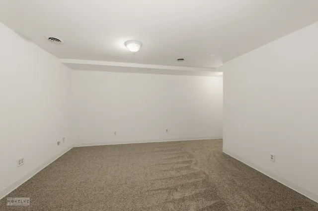 $1,650 | 105 Colonial Parkway, Unit B, Yorkville, IL 60560