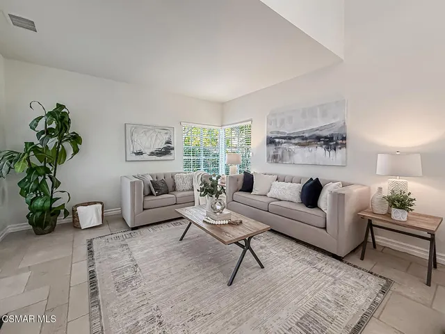 $1,099,900 | 819 Riverrock Circle, Westlake Village, CA 91362