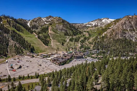 $685,000 | 1750 Village East Road, Unit 329 (5329), Olympic Valley, CA 96146